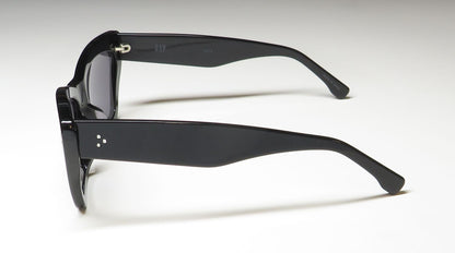 Gap Sgp011 Sunglasses by ModaFrames