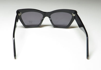 Gap Sgp011 Sunglasses by ModaFrames
