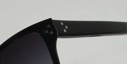 Gap Sgp001 Sunglasses by ModaFrames