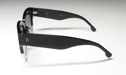Gap Sgp010 Sunglasses by ModaFrames