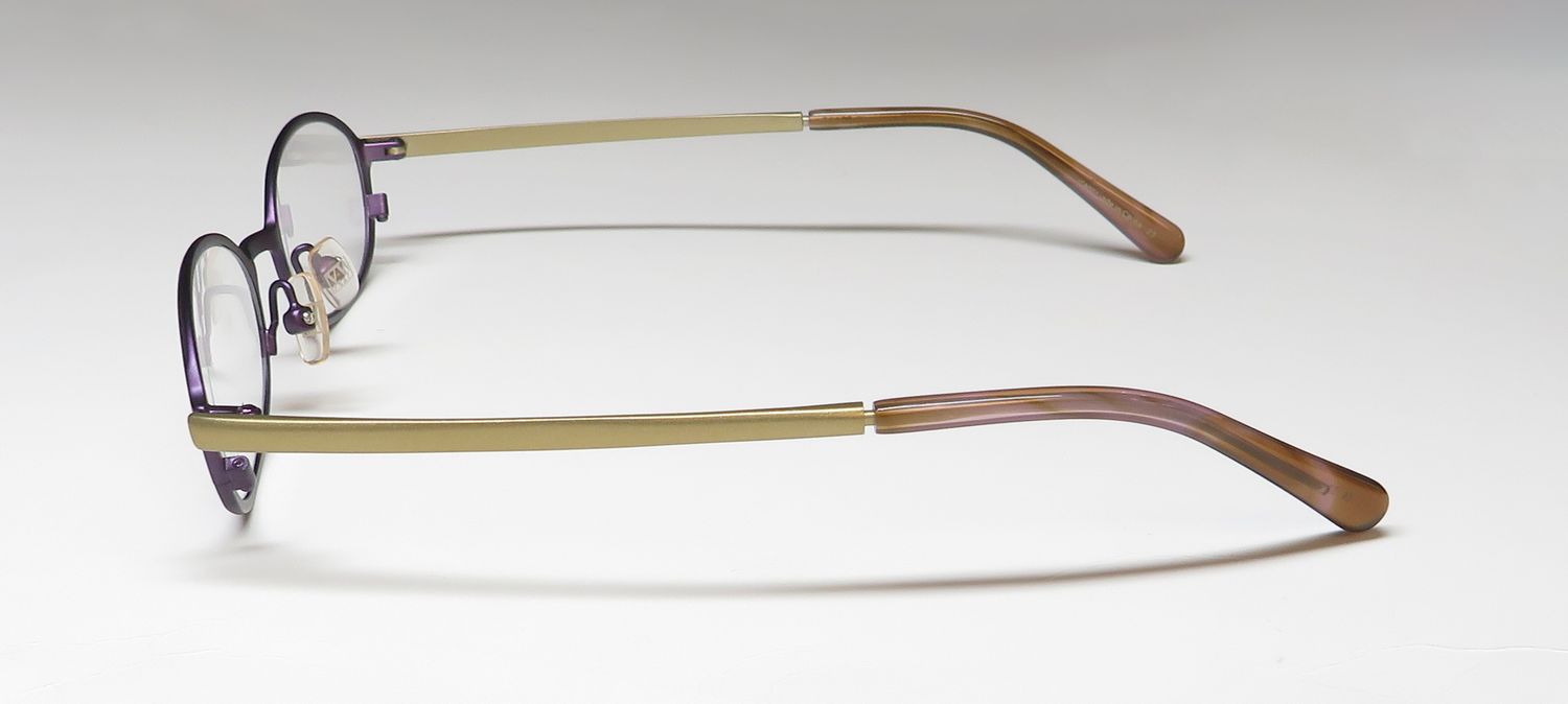 Vera Wang V026 Eyeglasses by ModaFrames