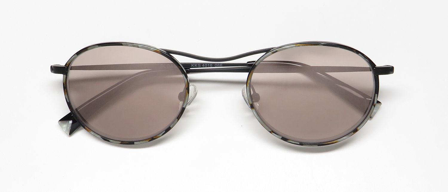 Kendall + Kylie Kks4016 Sloane Sunglasses by ModaFrames