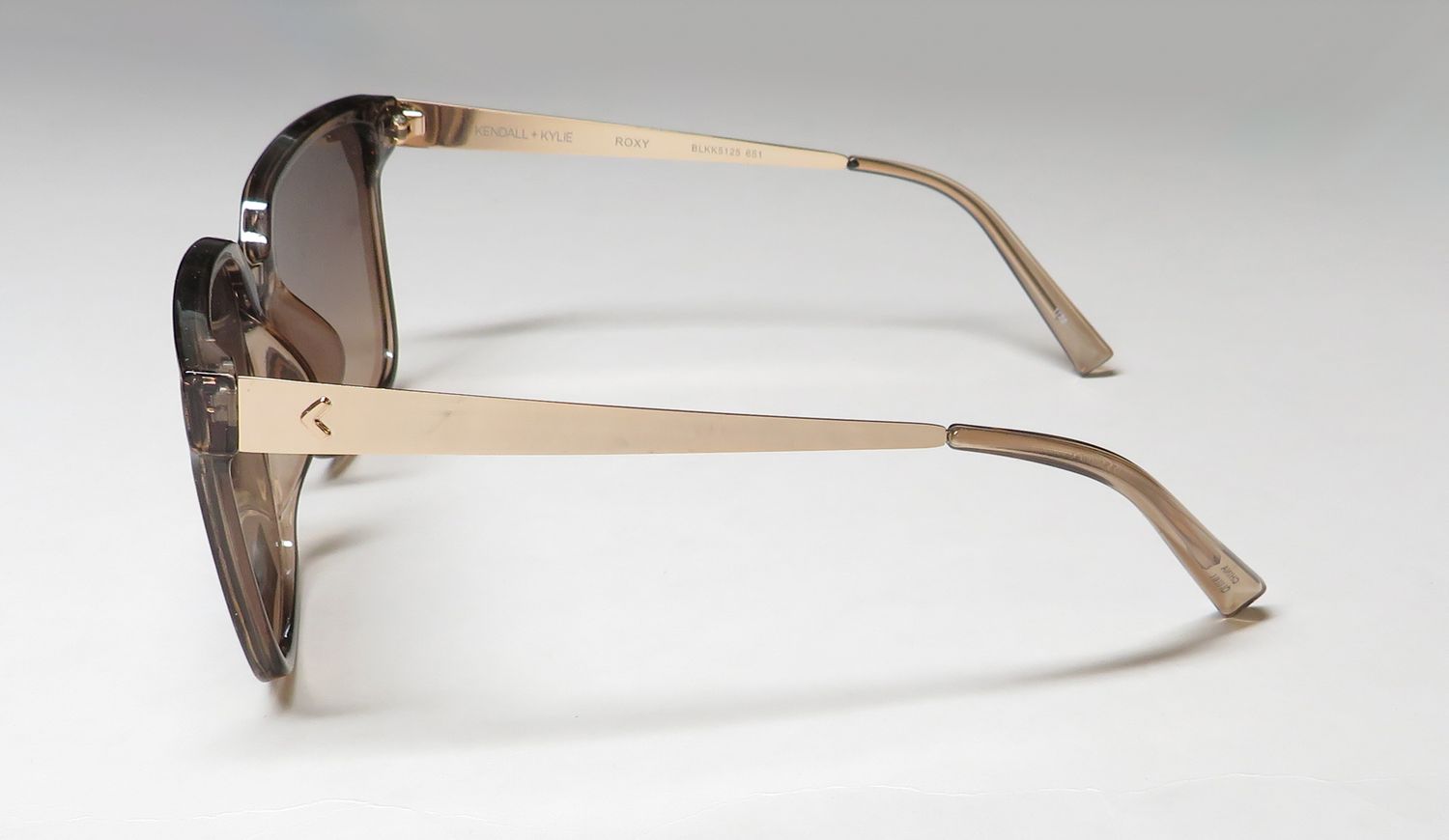 Kendall + Kylie Blkk5125 Roxy Sunglasses by ModaFrames
