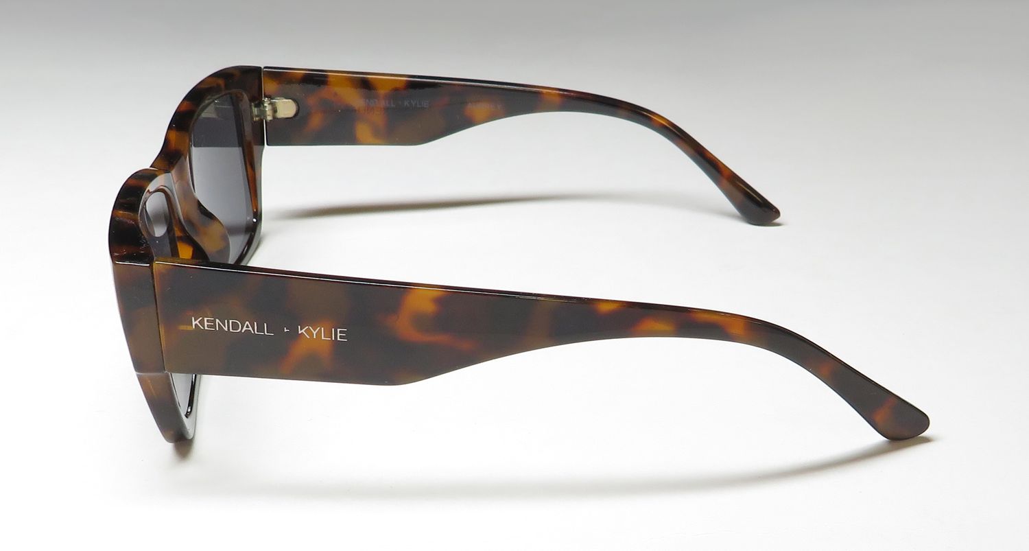 Kendall + Kylie Kk5136ce Aubrey Sunglasses by ModaFrames