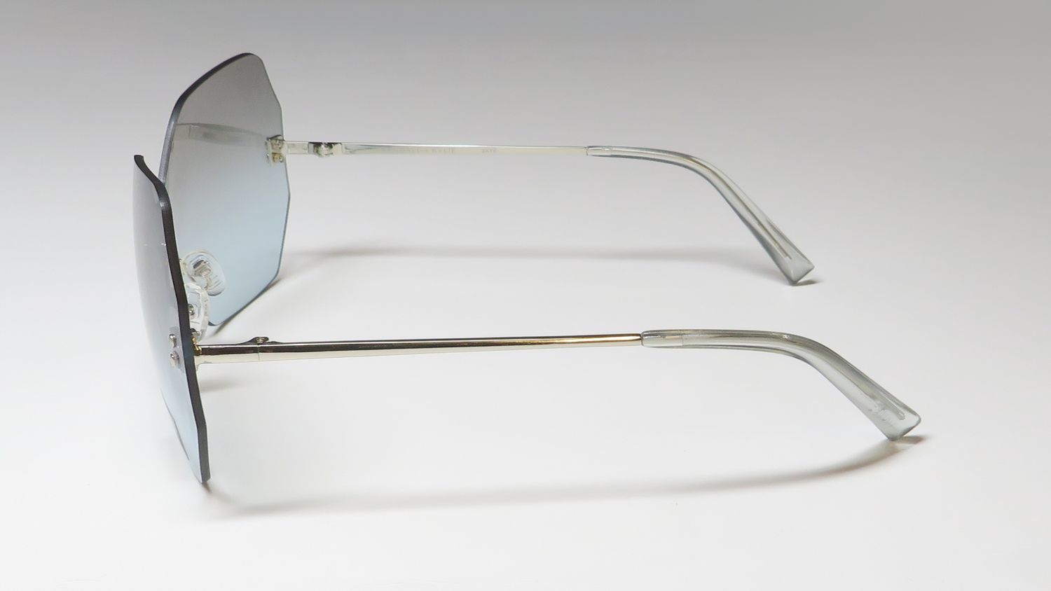 Kendall + Kylie Kk4075 Skye Sunglasses by ModaFrames