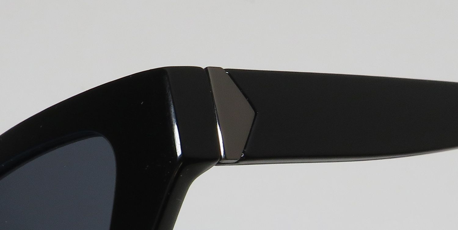 Kendall + Kylie Kk5109 Emma Sunglasses by ModaFrames