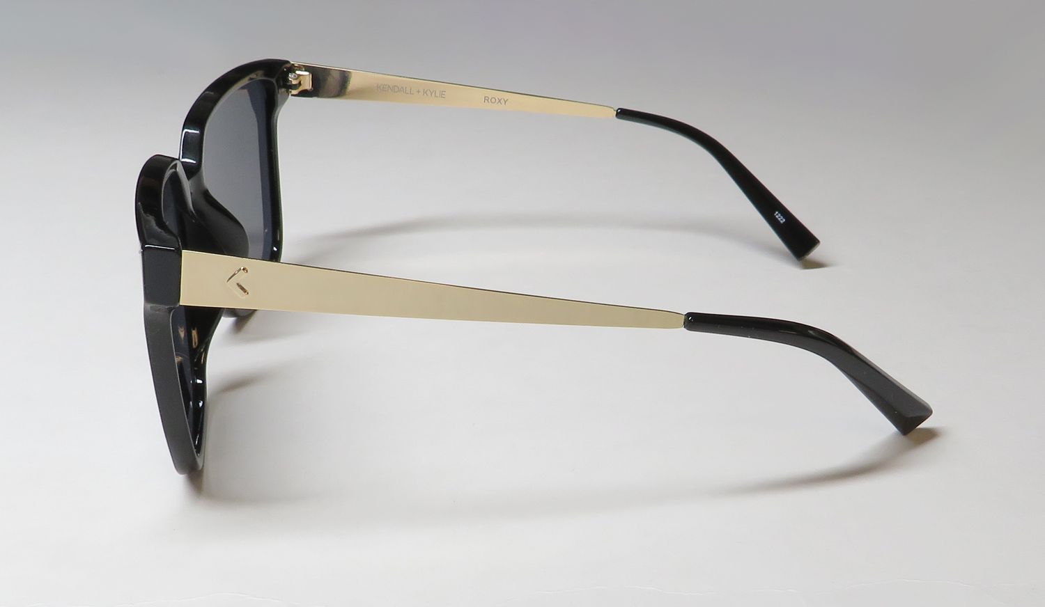 Kendall + Kylie Kk5125 Roxy Sunglasses by ModaFrames