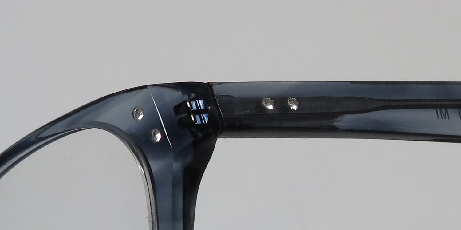 Vera Wang V170 Eyeglasses by ModaFrames