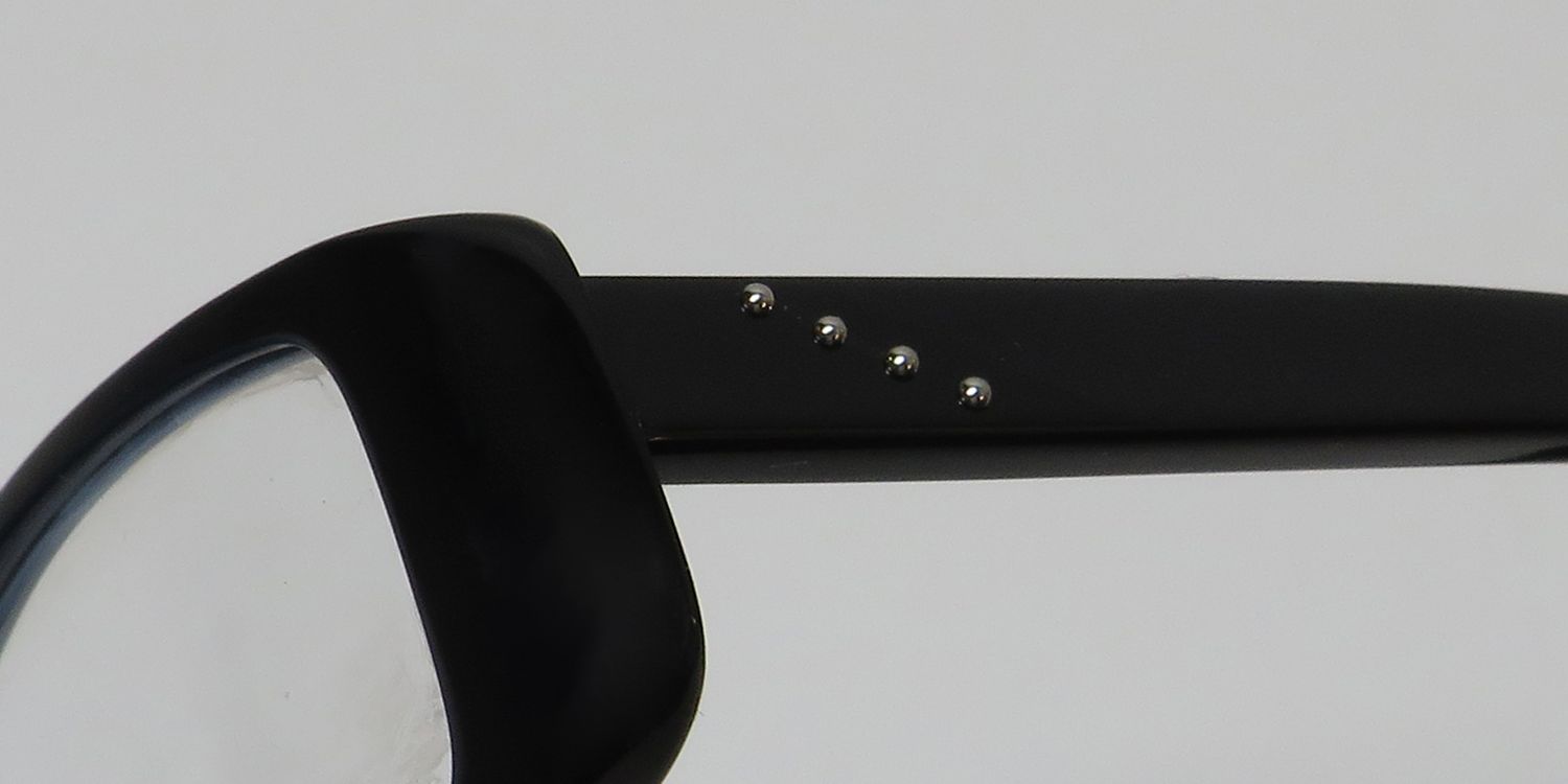 Vera Wang V172 Eyeglasses by ModaFrames