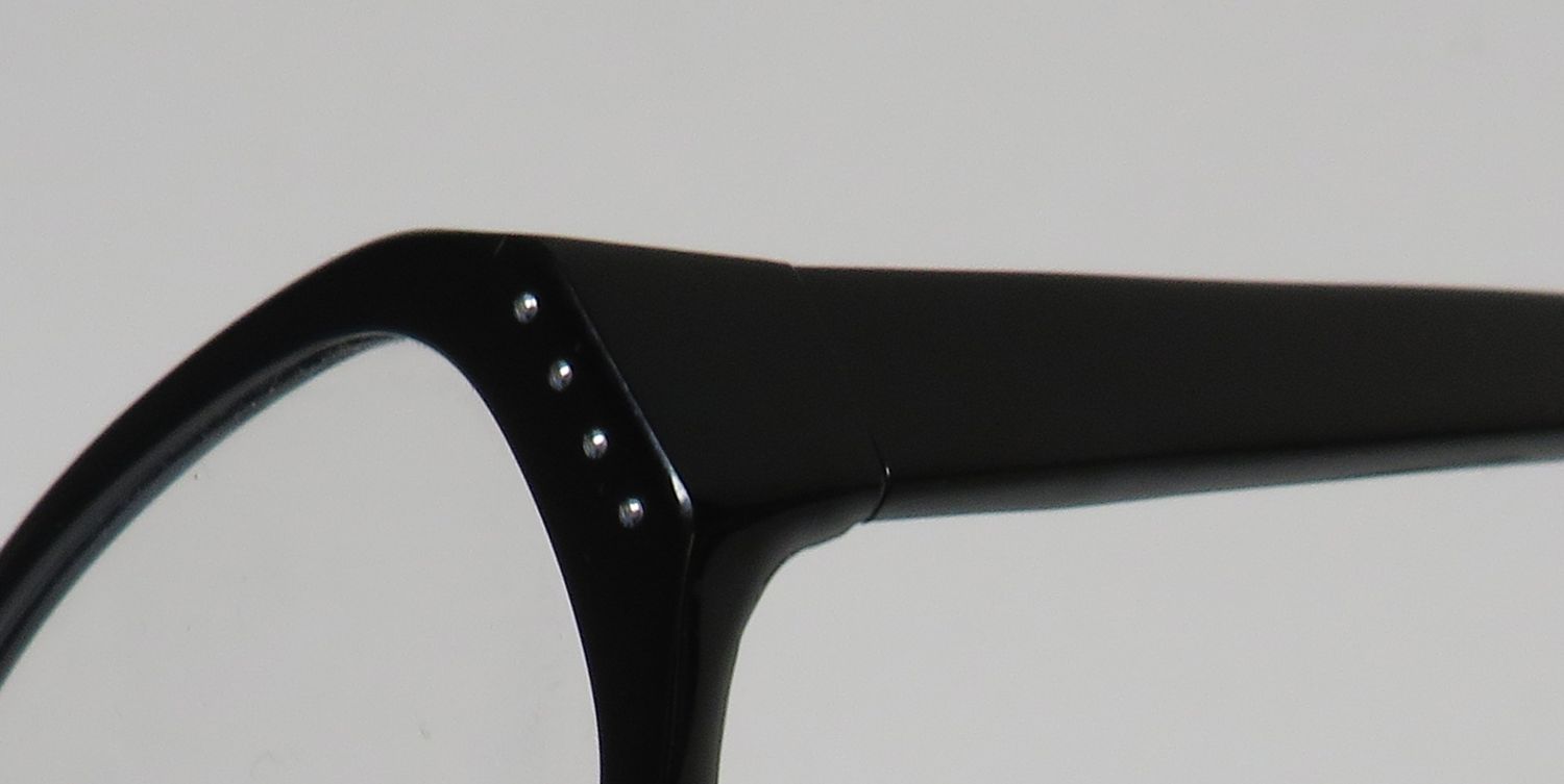 Vera Wang V167 Eyeglasses by ModaFrames