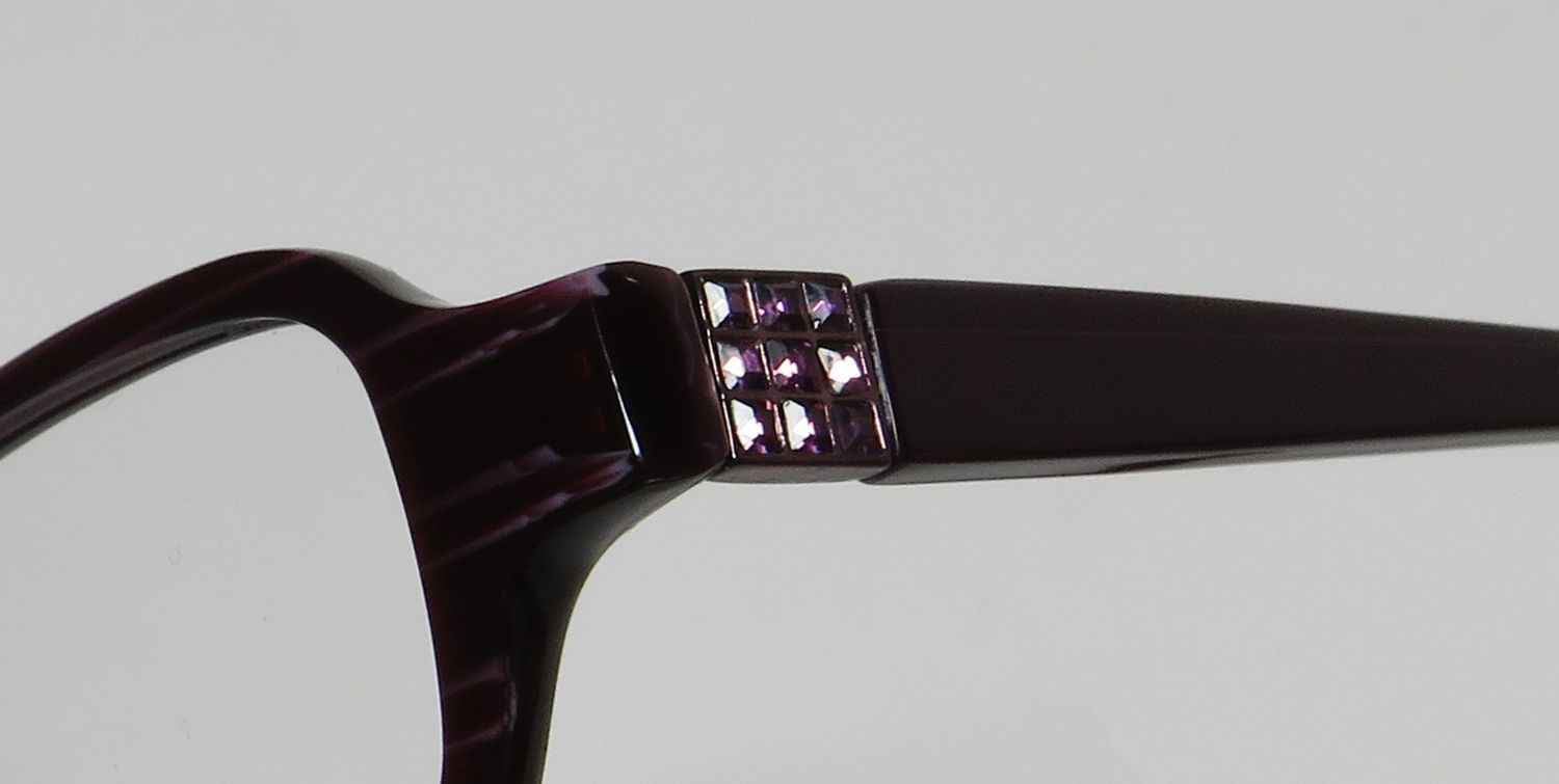 Vera Wang V147 Eyeglasses by ModaFrames