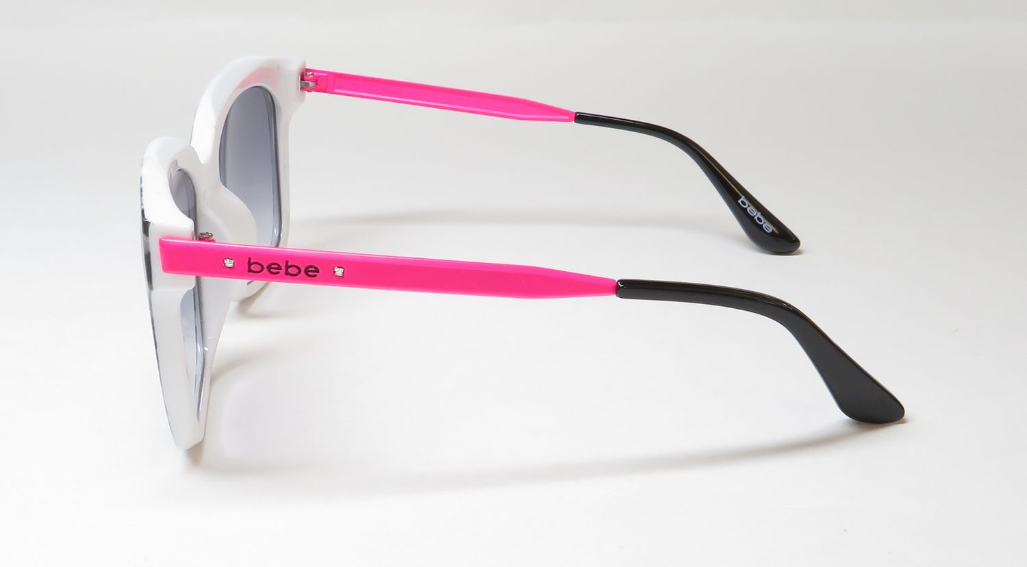 Bebe Bbop1006 Sunglasses by ModaFrames