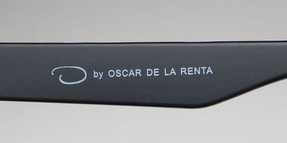 Oscar de la Renta Oscar 8009 Sunglasses by ModaFrames
