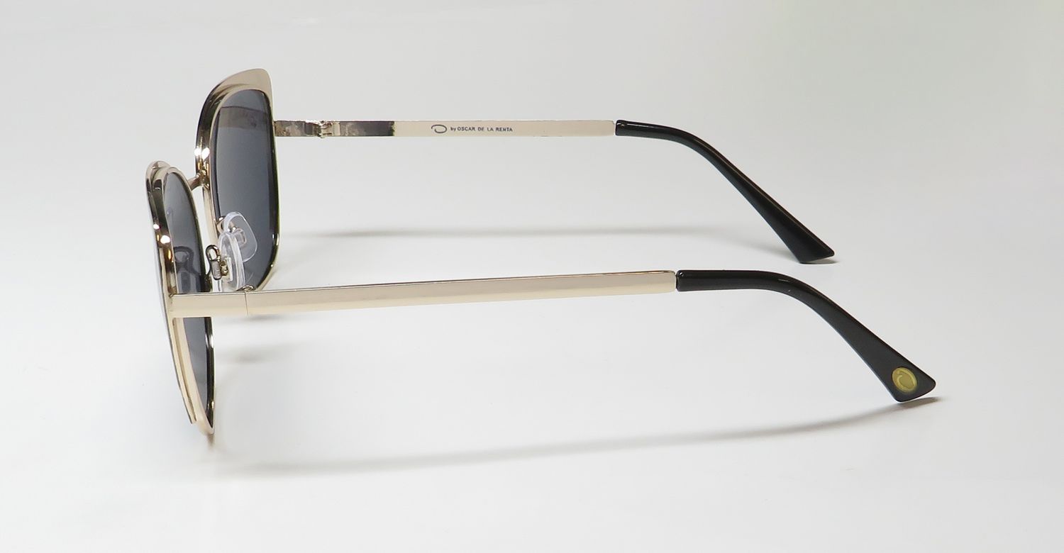 Oscar de la Renta Oscar 3077 Sunglasses by ModaFrames