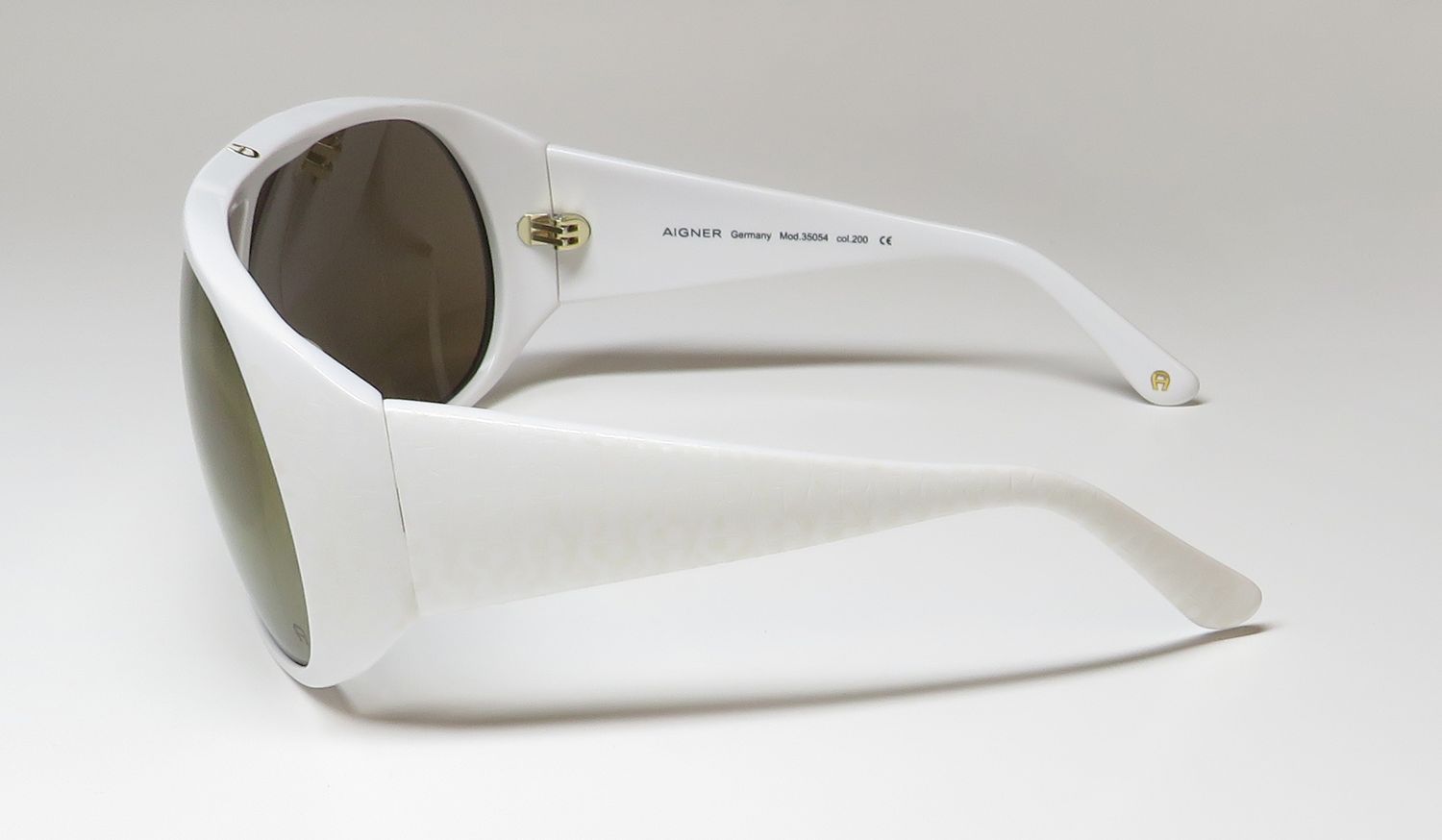 Aigner 35054 Sunglasses by ModaFrames