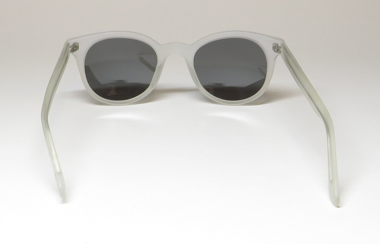 Vera Wang Shenae Sunglasses by ModaFrames