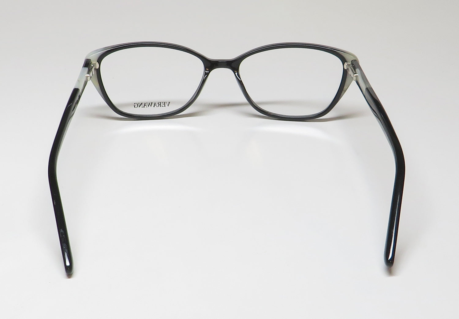 Vera Wang V542 Eyeglasses by ModaFrames