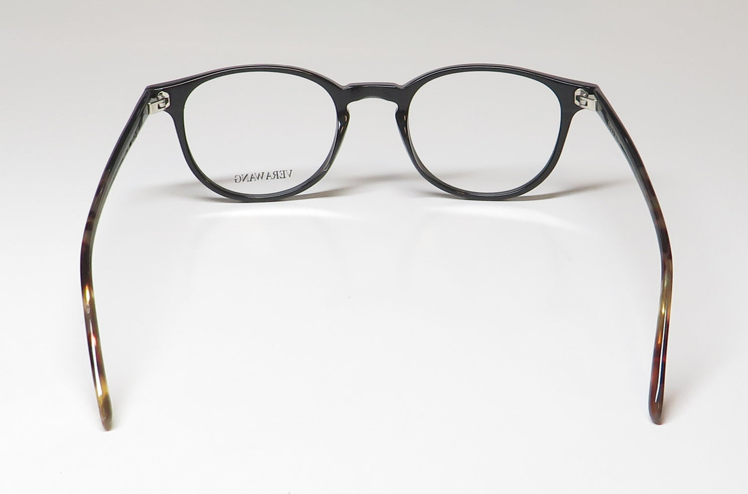 Vera Wang V517 Eyeglasses by ModaFrames