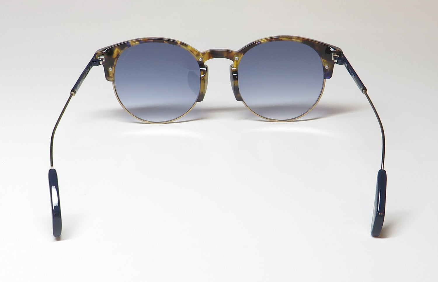 Police Spl738 Sunglasses by ModaFrames