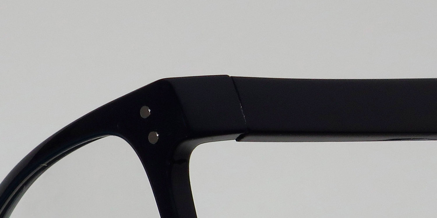 Maverick Ma306 Eyeglasses by ModaFrames