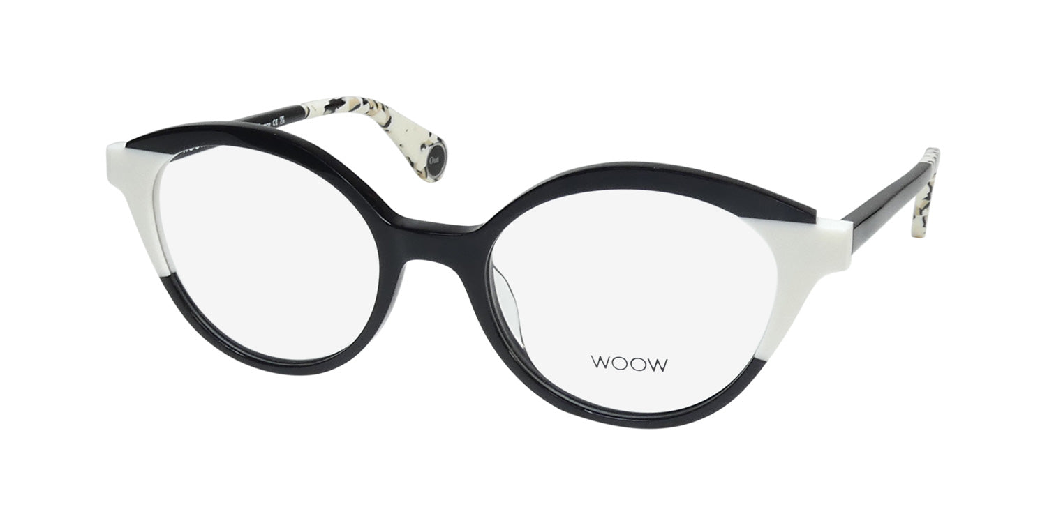 Woow Stand Out 2 Eyeglasses by ModaFrames