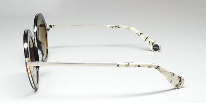 Woow Super Funky 1 Sunglasses by ModaFrames