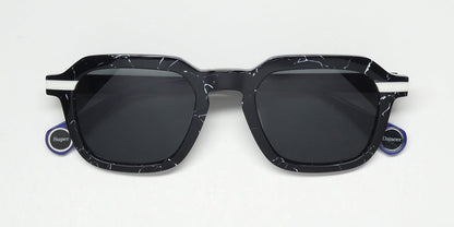 Woow Super Dancer 1 Sunglasses by ModaFrames