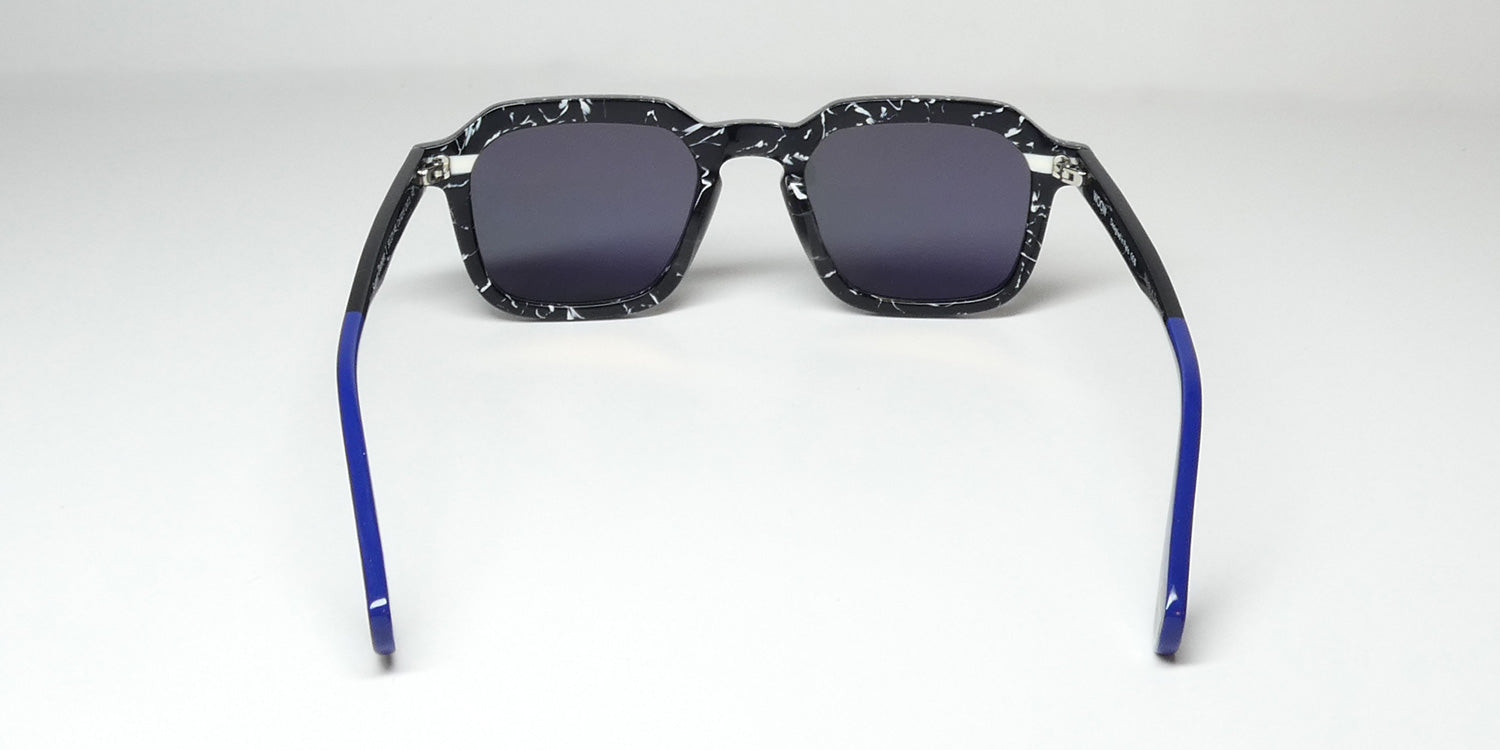 Woow Super Dancer 1 Sunglasses by ModaFrames