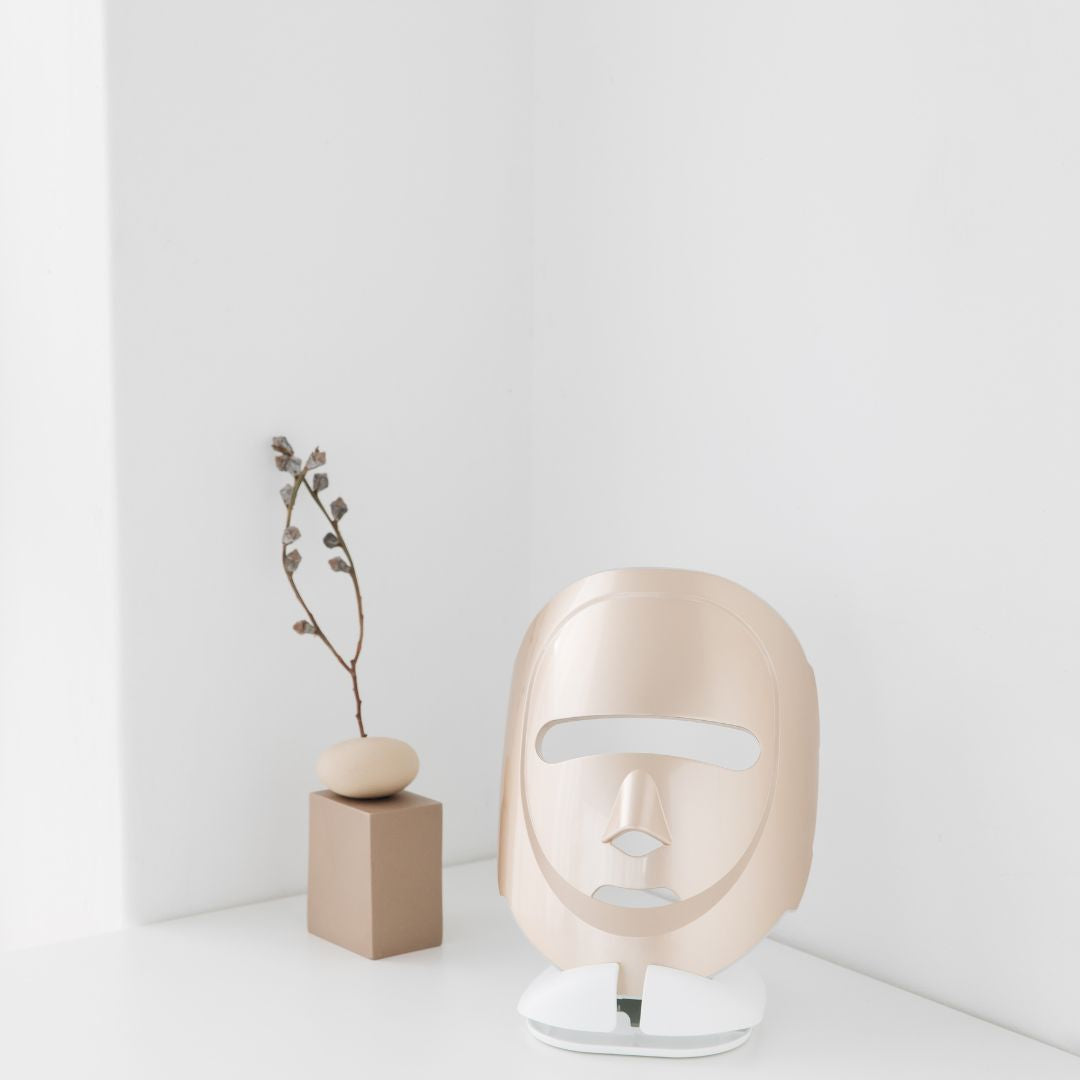Eco Face Platinum LED Mask (Gold) by ECO FACE PLATINUM