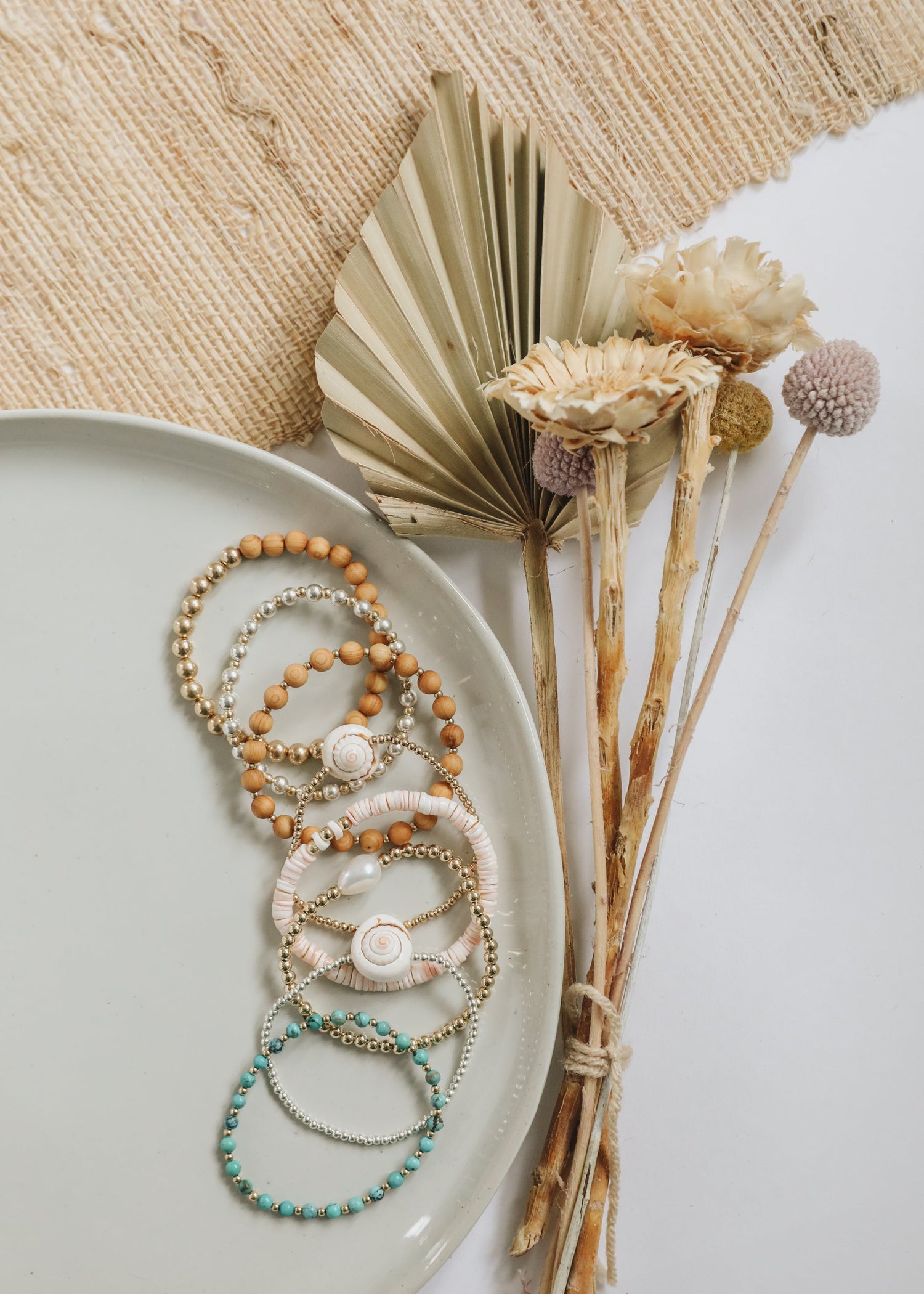 Dainty 14K Gold Filled + Sea Shell || Stretch Anklet or Bracelet by CanyonLeaf
