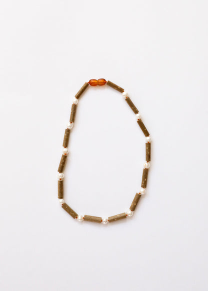 Hazelwood + Pearl || Beaded Necklace || by CanyonLeaf