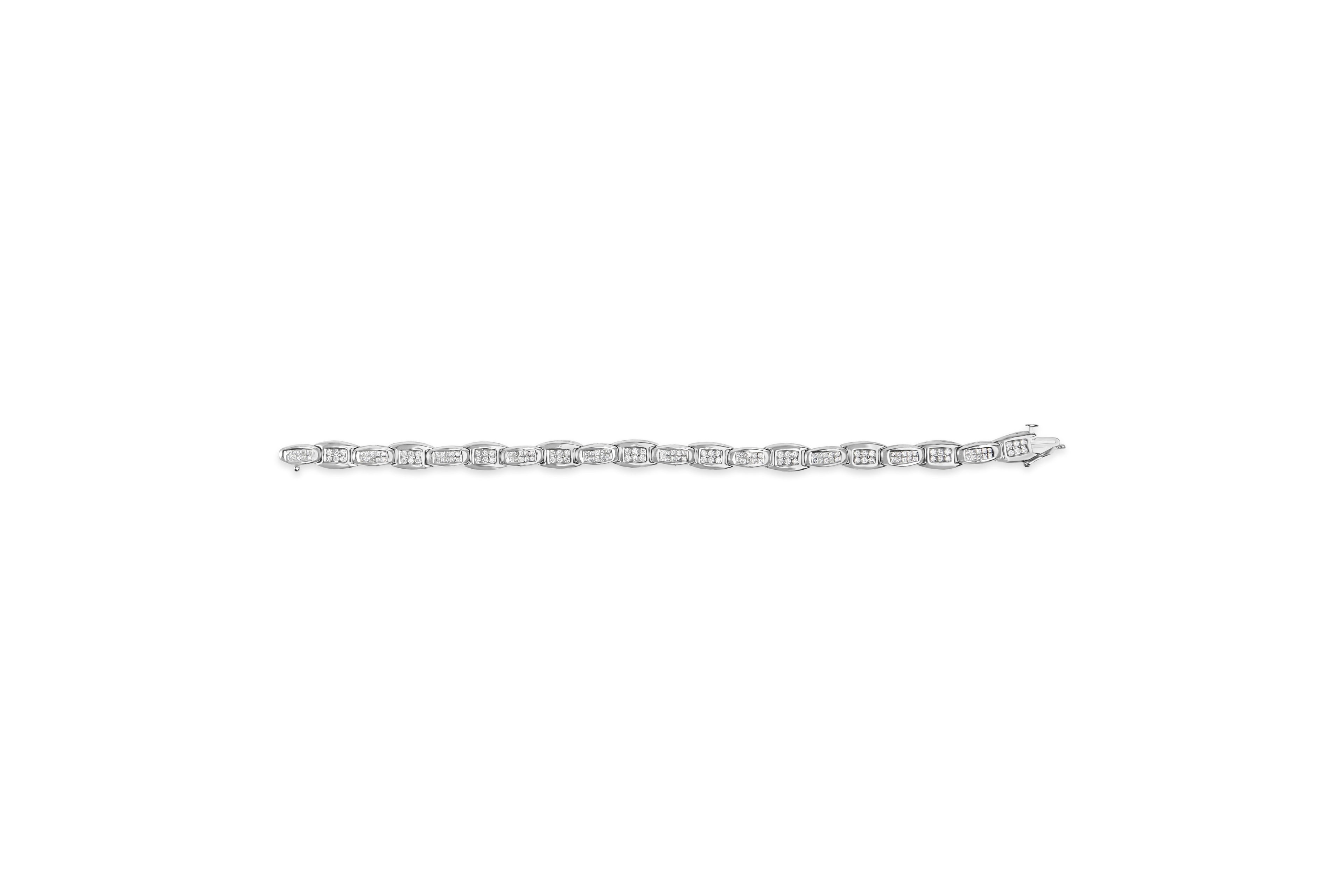 14K White Gold 2-1/2 Cttw Round-Brilliant &amp; Baguette Cut Diamond 7" Alternating Flared Links Tennis Bracelet (H-I Color, SI1-SI2 Clarity)