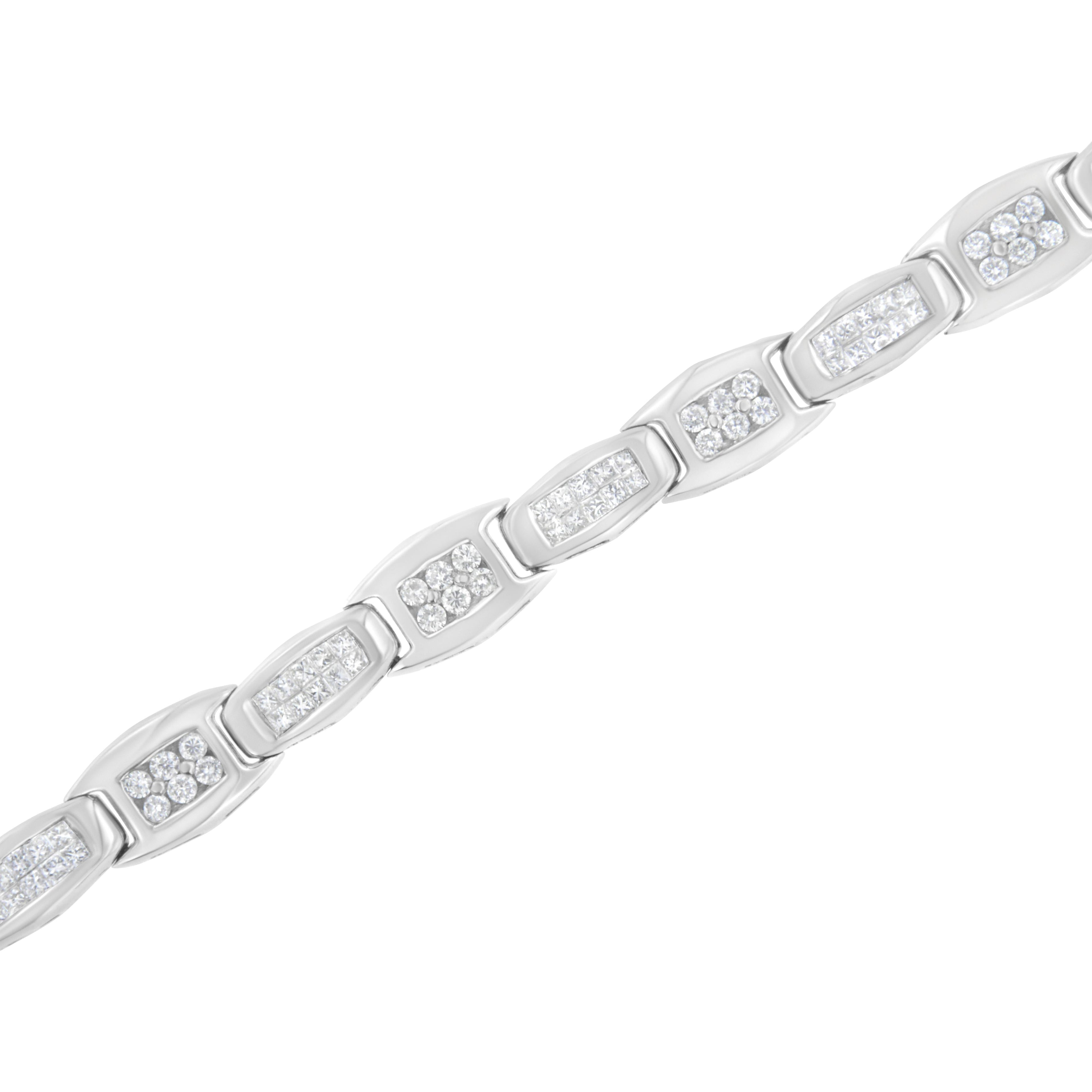 14K White Gold 2-1/2 Cttw Round-Brilliant &amp; Baguette Cut Diamond 7" Alternating Flared Links Tennis Bracelet (H-I Color, SI1-SI2 Clarity)