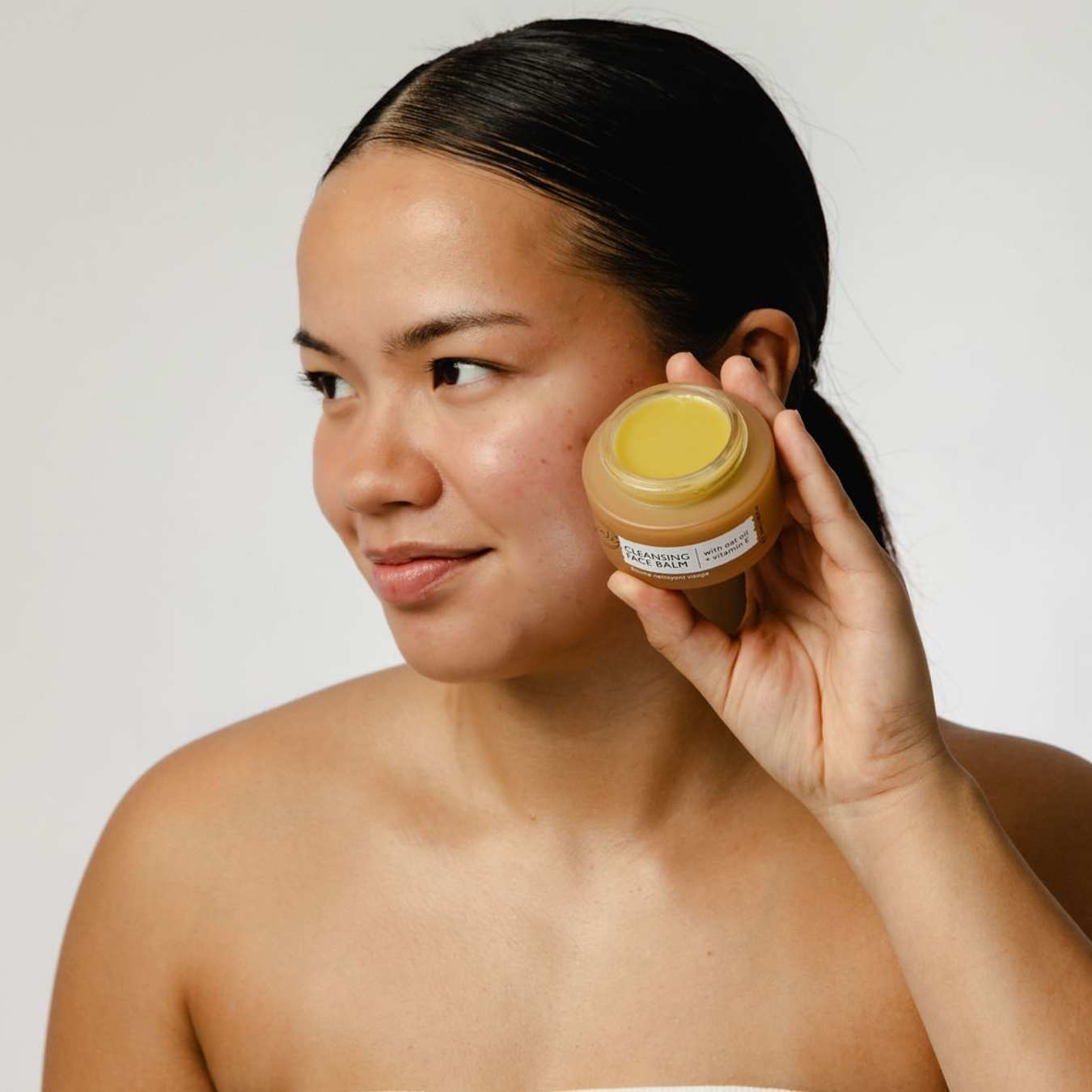 Cleansing Face Balm with Oat Oil + Vitamin E by UpCircle