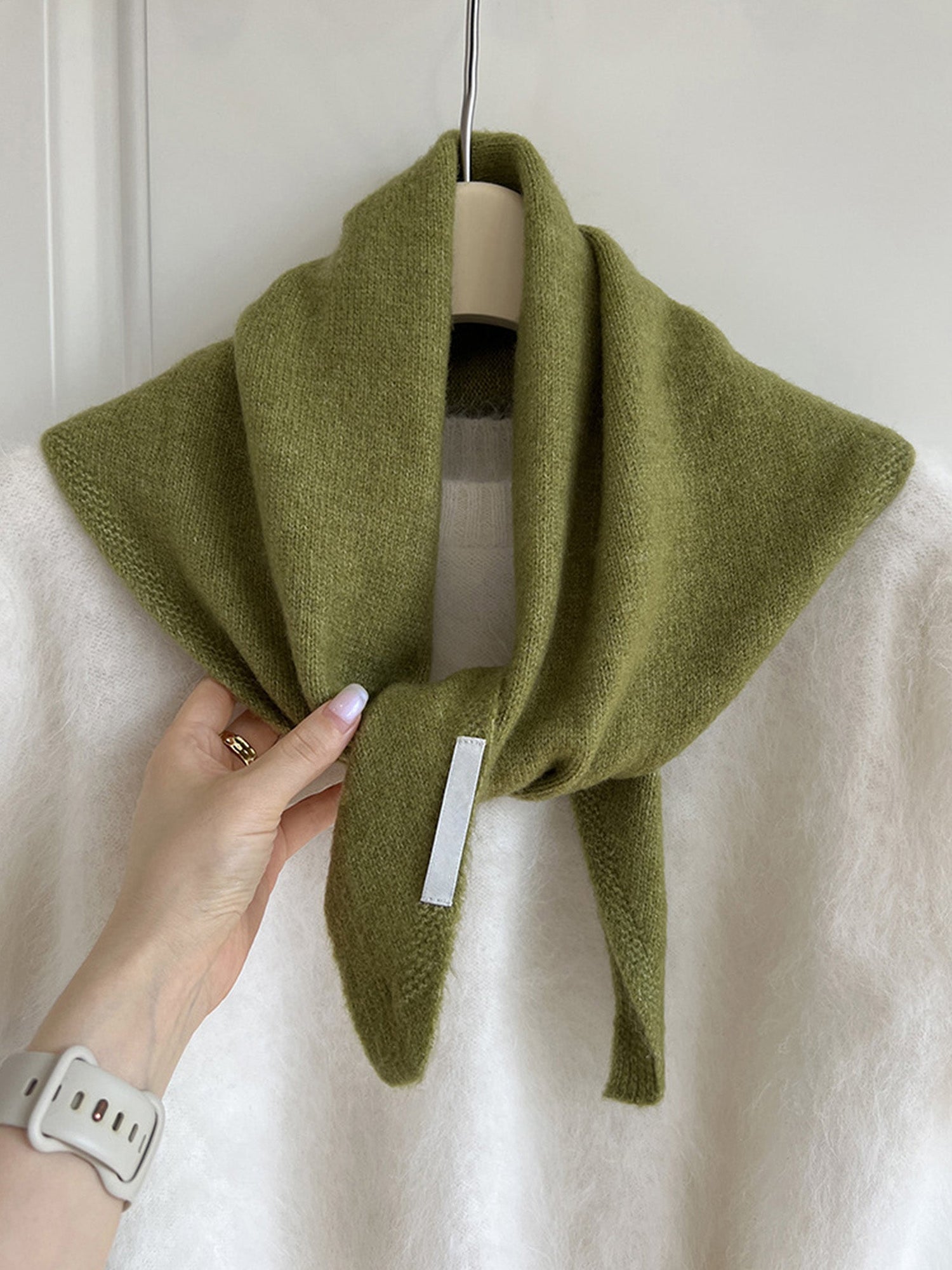 100% Merino Wool Knitted Triangle Scarf by LINTICO