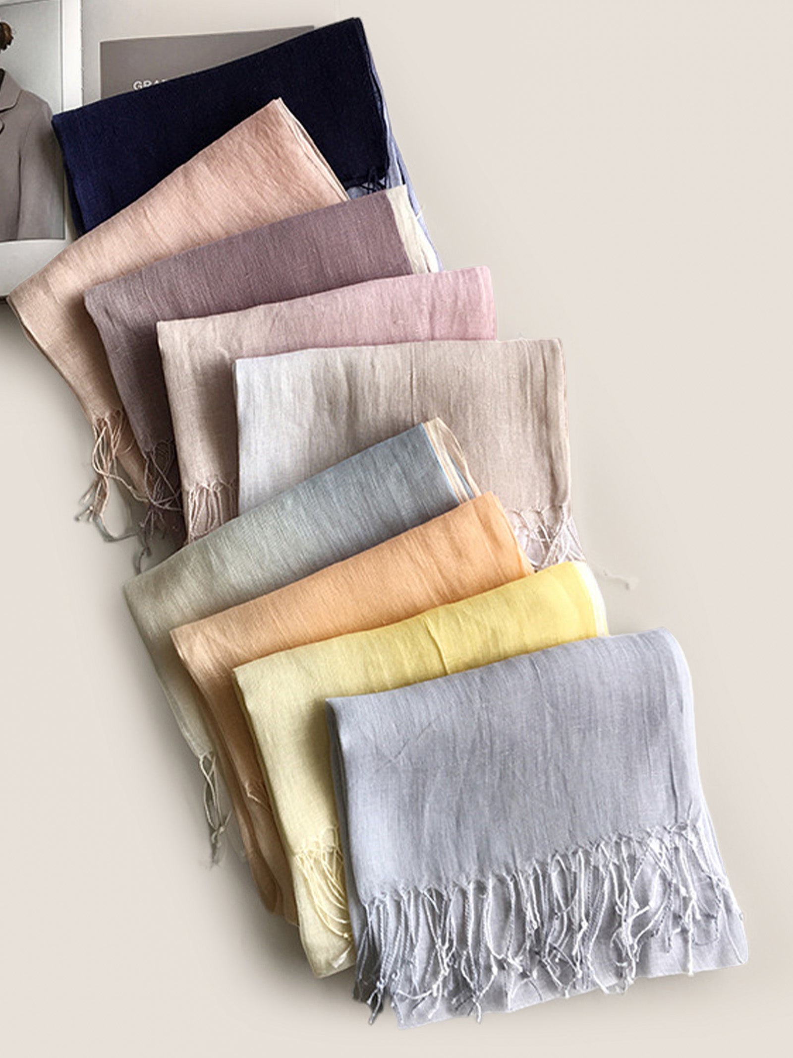 100% Linen Gradient Fringed Light Scarf by LINTICO