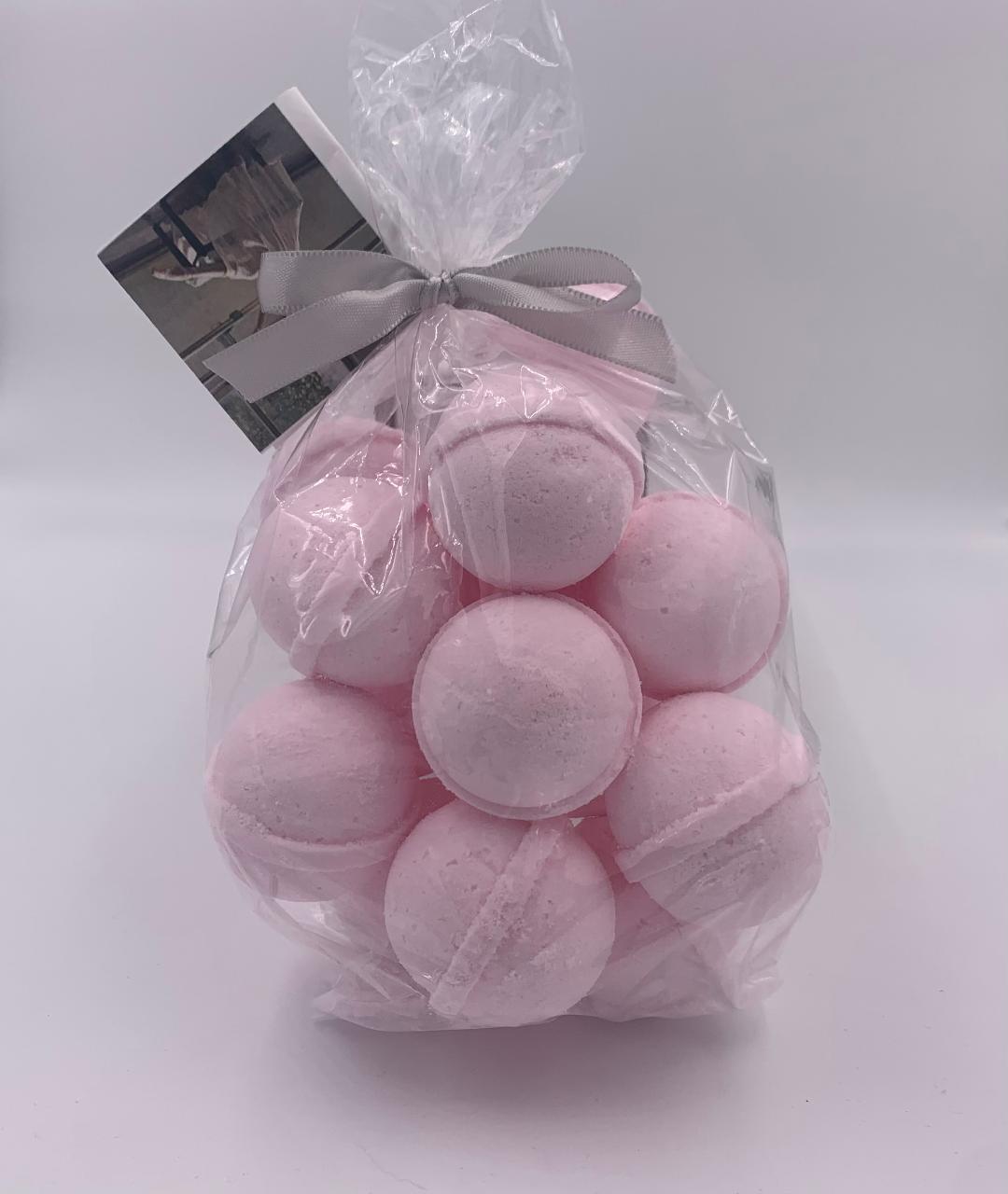 14 bath bombs (Scents Kids Love) our Little Bag of Balls - Kids Spa Parties by Spa Pure