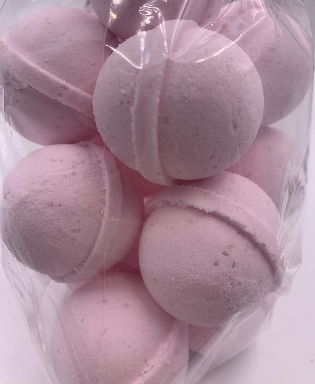 14 bath bombs Classy Lady bath fizzies, great for dry skin, shea, cocoa, 7 ultra rich oils by Spa Pure