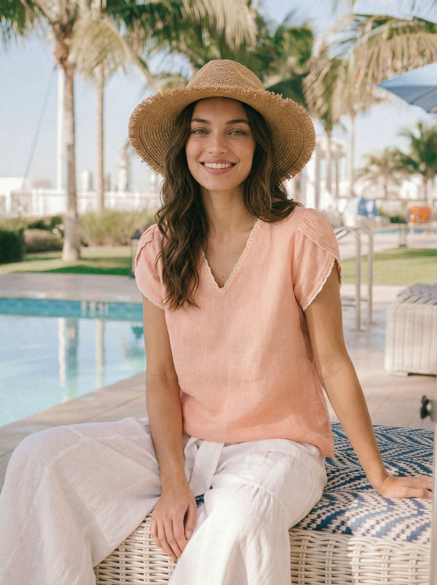 100% Linen Lace-Trim Puff-Sleeve Top NIA by LINTICO