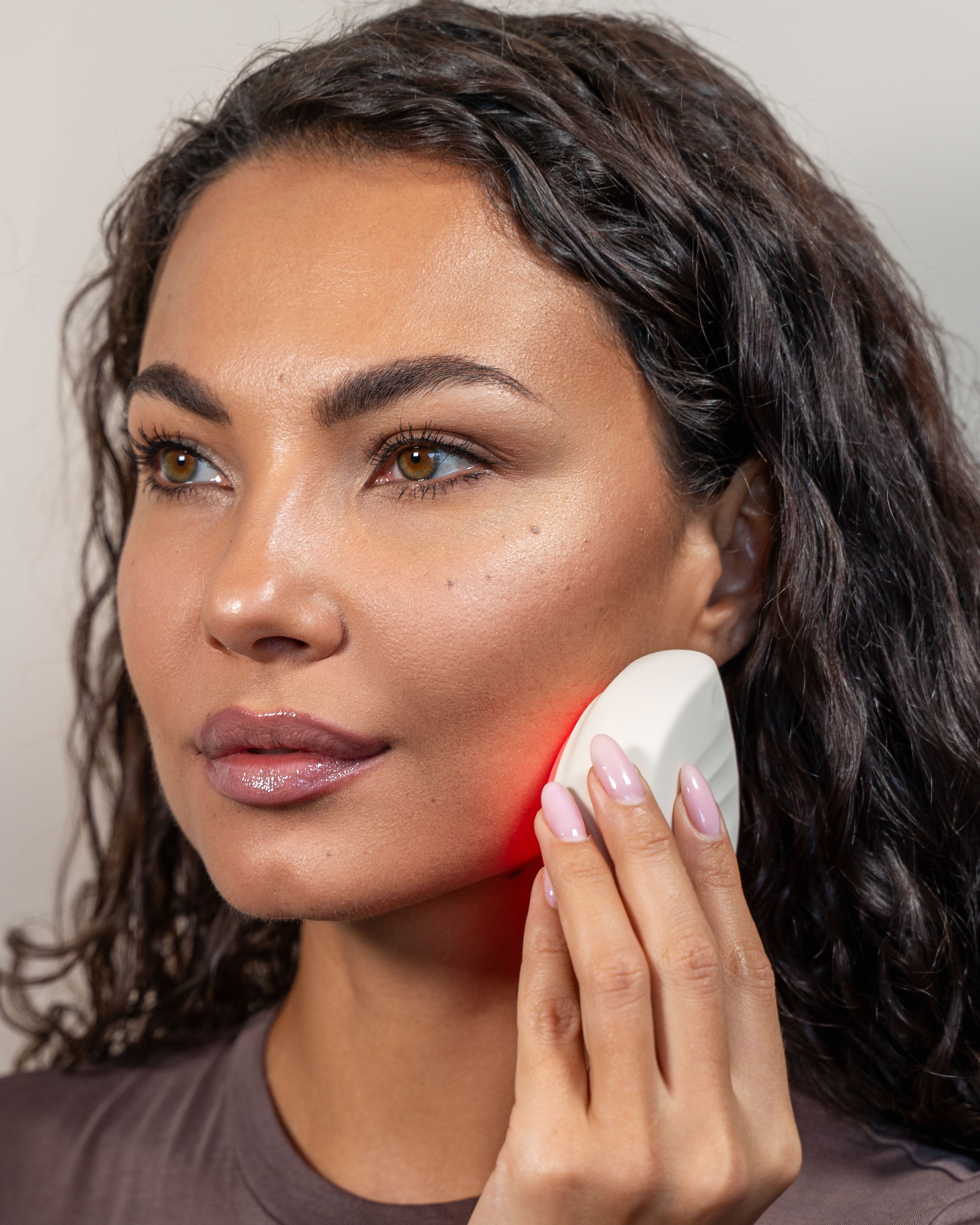 Blyss Mira – Photon LED &amp; High-Frequency Vibration Facial Device by Blyss Care