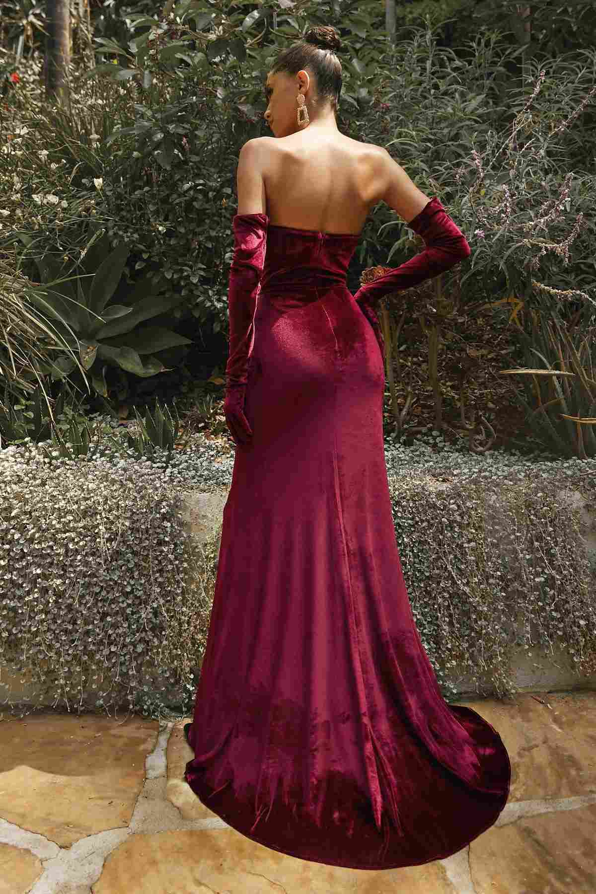 Cinderella Divine CH176 Vintage Velvet Hollywood Strapless Fitted Gown by DiscountDressShop