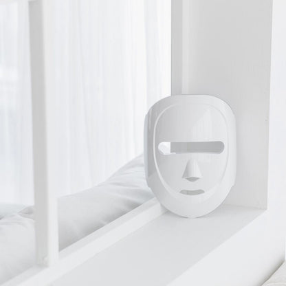Eco Face Platinum LED Mask (Pearl White) by ECO FACE PLATINUM
