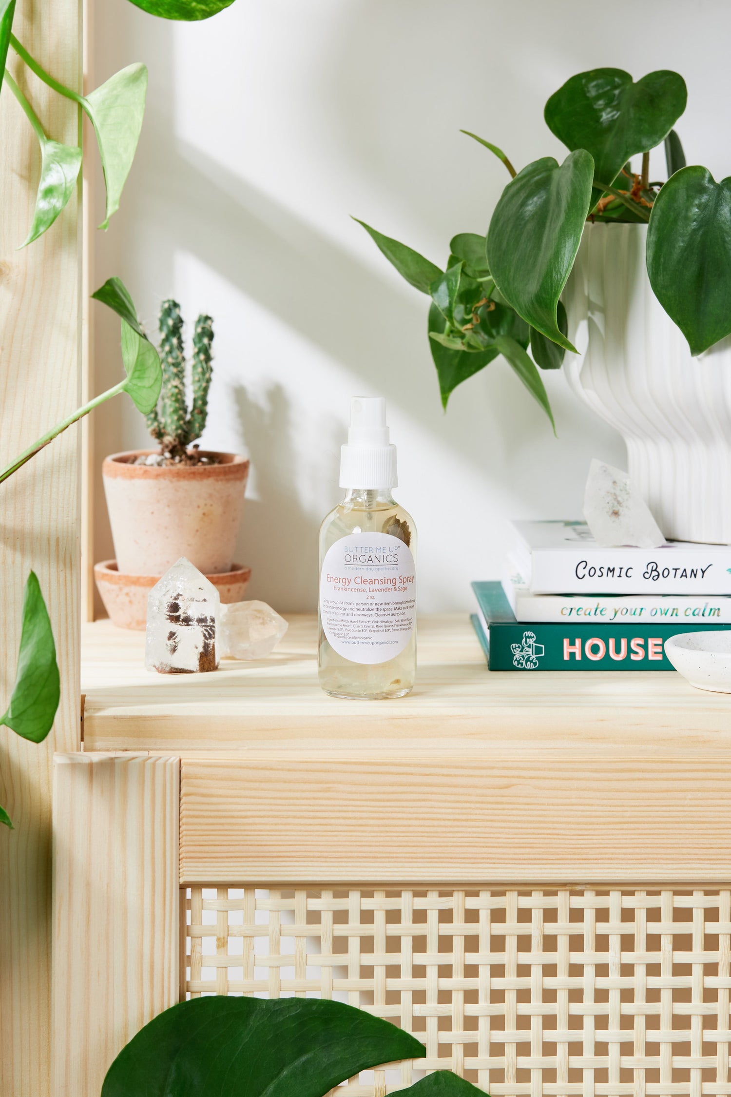 Organic Energy Cleansing Spray / Smudge Spray / Space Clearing / Energy Cleansing / Aura Cleansing / Purifying / Cleanse Negative Energy / by Butter Me Up Organics