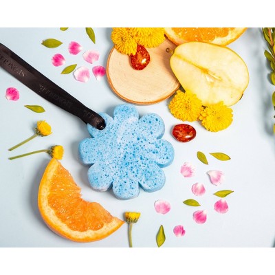 Spongelle Daisy Flower Collection Bath Sponges - Freesia Pear by This is Beauty US