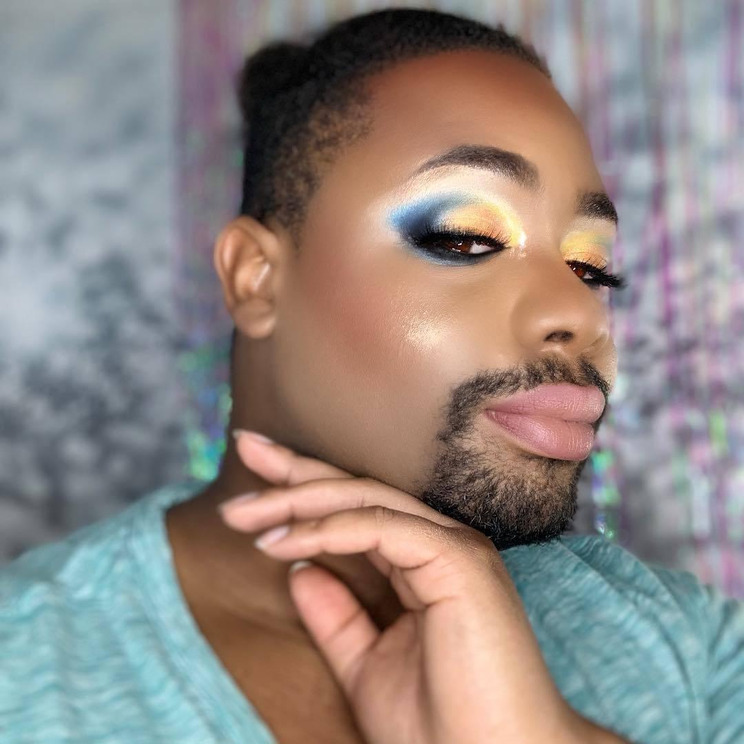 Vibrant Pressed Powder Eyeshadow – Metallic &amp; Pearl Finish by REK Cosmetics