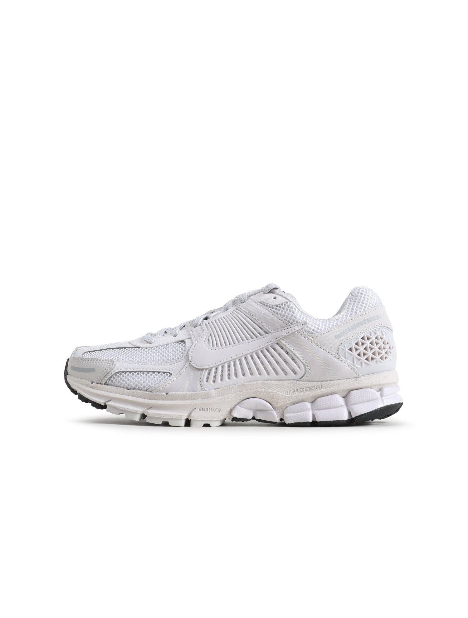 Nike Womens Zoom Vomero 5 - Triple White