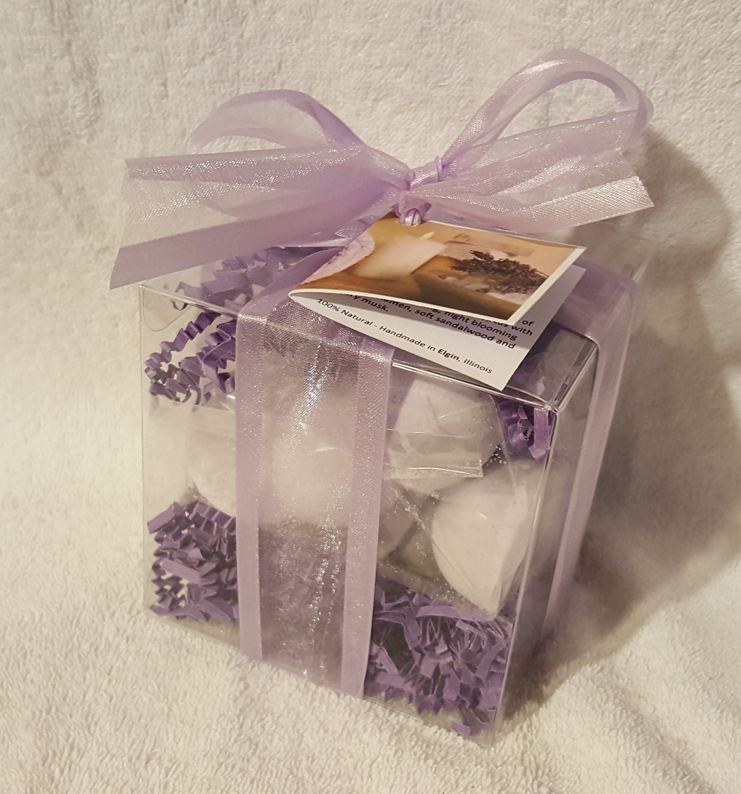 Lavender Chamomile 14-pack Bath Bomb Gift Set by Spa Pure