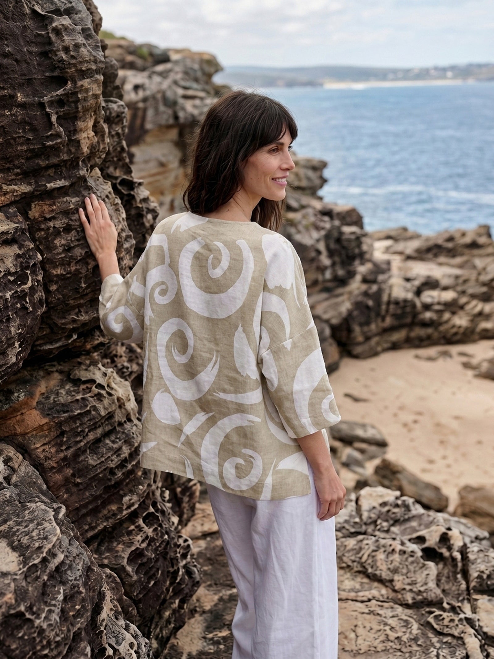 Linen Layered Asymmetric Top NOREEN by LINTICO