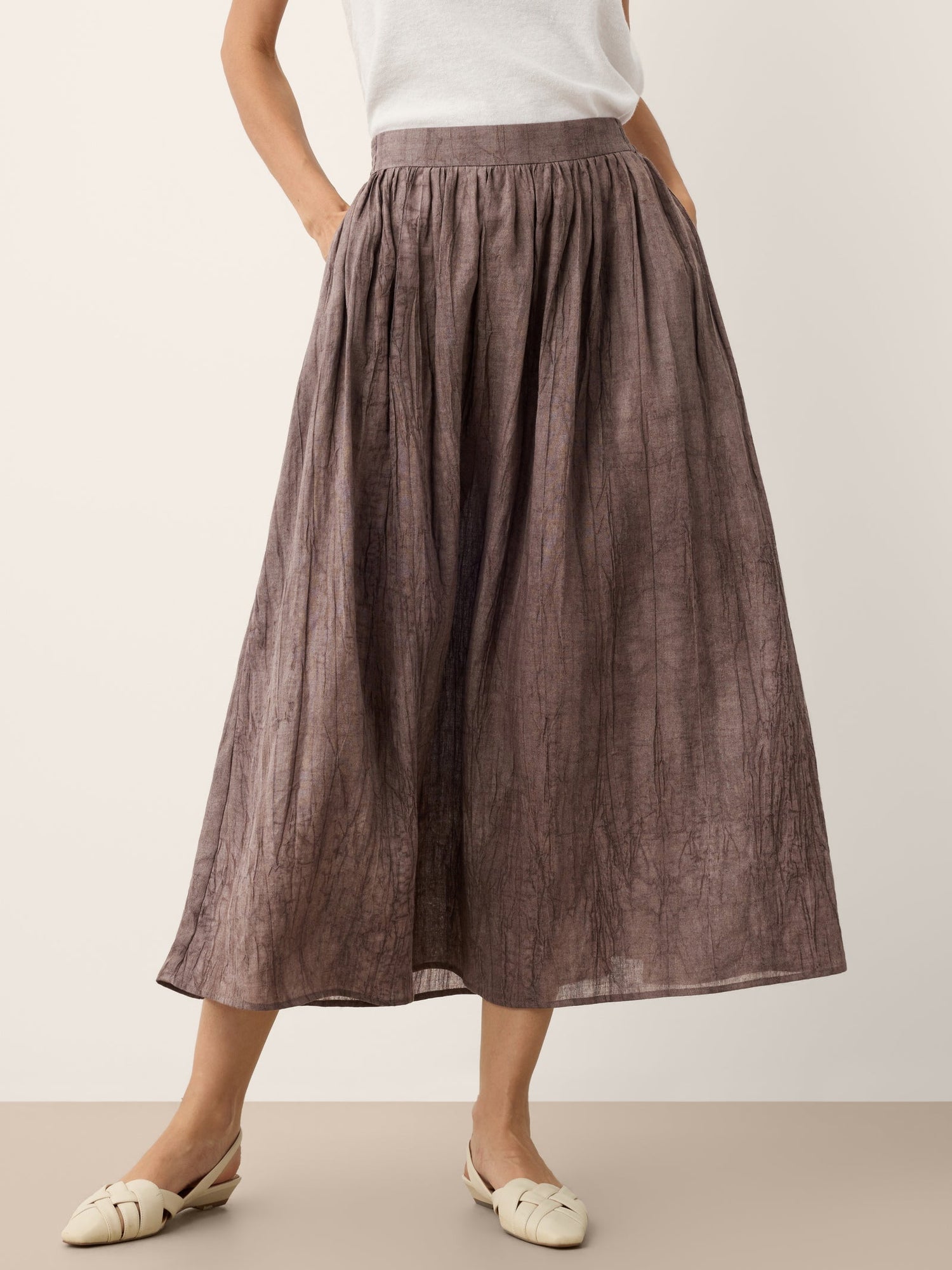 Lyocell Textured Pleated Waist Skirt ROSAMUND by LINTICO