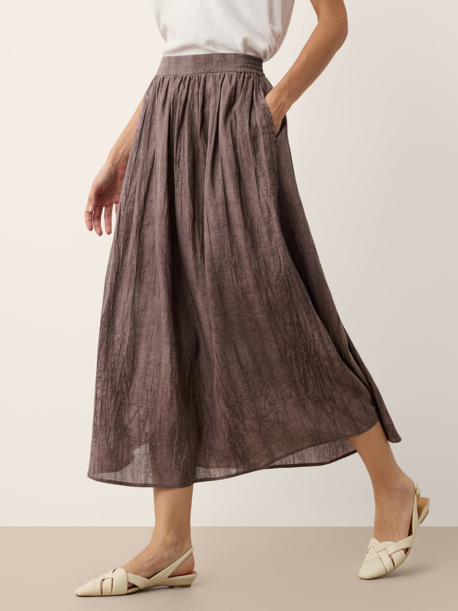 Lyocell Textured Pleated Waist Skirt ROSAMUND by LINTICO